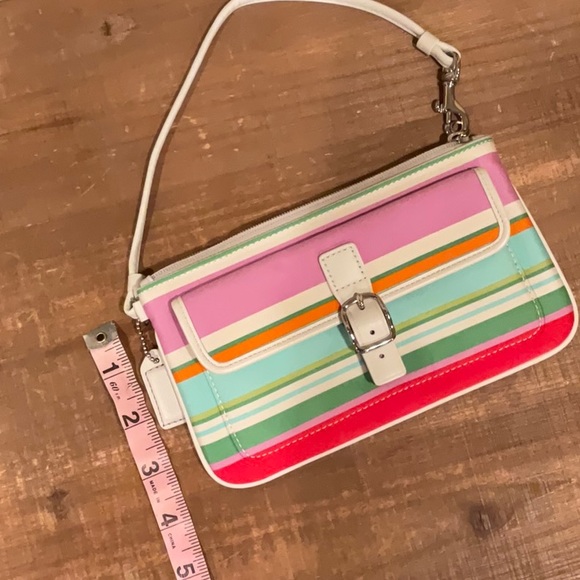 Coach Spring Wristlet - Picture 8 of 8